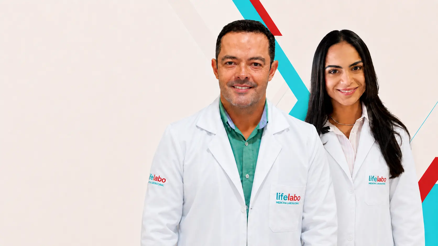 Profissionais médicos da Life Labo